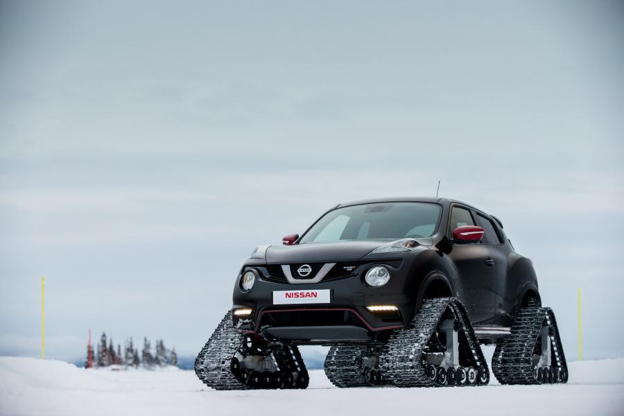  Nissan Juke Nismo RSnow 2015 года  (фото 11 из 24)